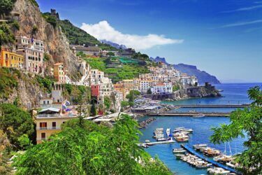 Read more about the article Awesome Private Tours to The Amalfi Coast