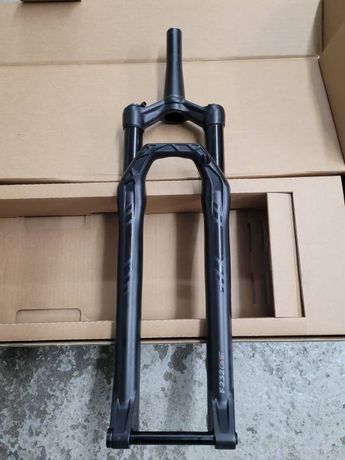 2 Stück DT Swiss F 232 ONE Federgabel Remote (100 mm, Luft) kaufen in Aargau #1 | velomarkt.ch