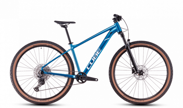 CUBE Attention Pro metallicteal´n´white S - bald erhältlich metallicteal´n´white kaufen in Graubünden #1 | velomarkt.ch