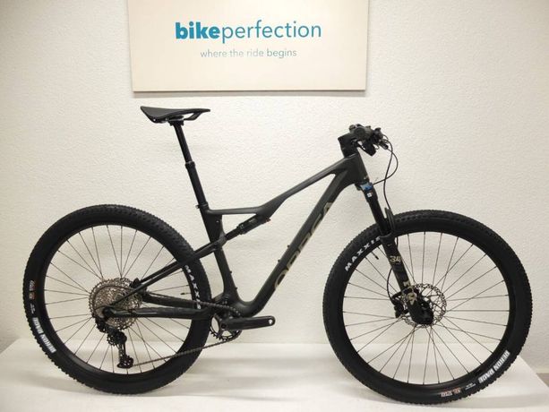 ORBEA OIZ M30 M Powder Black - Black kaufen in St. Gallen #1 | velomarkt.ch
