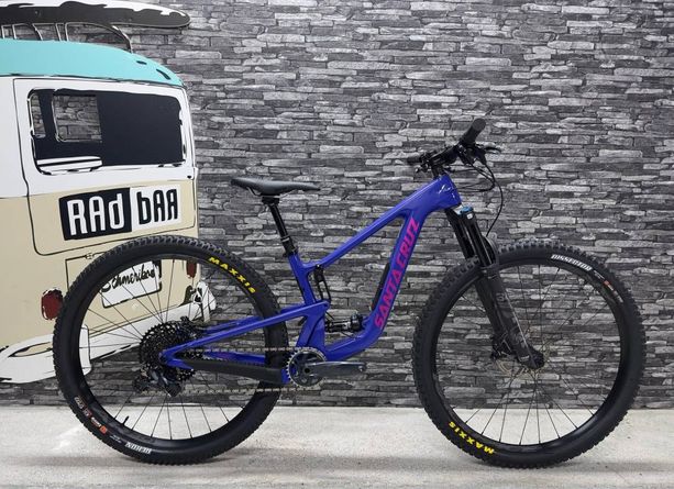 Santa Cruz Tallboy, C 4.0, Gr. XS XS gloss ultra blue kaufen in Saint-Gall #1 | velomarkt.ch