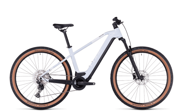 CUBE Reaction Hybrid Pro 625 flashwhite´n´black 23&quot; / 29 / XXL flashwhite´n´black kaufen in Graubünden #1 | velomarkt.ch