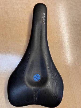 Div.Ergo Sättel Rennrad/Bike kaufen in Nidwalden #1 | velomarkt.ch