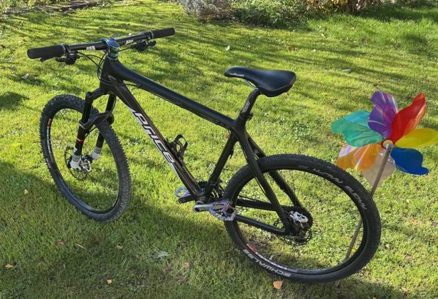 Price Premium - ultraleichtes Carbon Bike, 26&quot; kaufen in Zürich #1 | velomarkt.ch