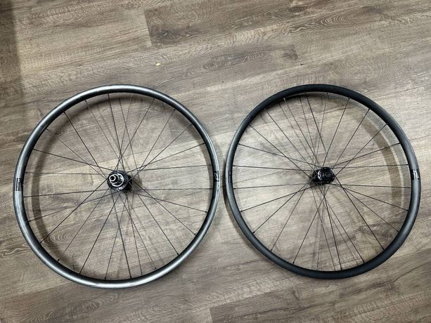 DT Swiss Alu Radsatz für Gravel/Road kaufen in Argovia #1 | velomarkt.ch