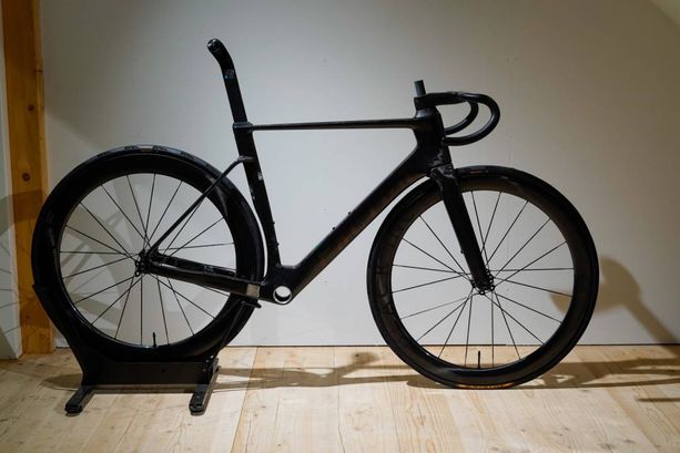 Factor OSTRO VAM 2.0 Premium Package + Wheels 48//58 Black Grösse 54 kaufen in Berne #1 | velomarkt.ch