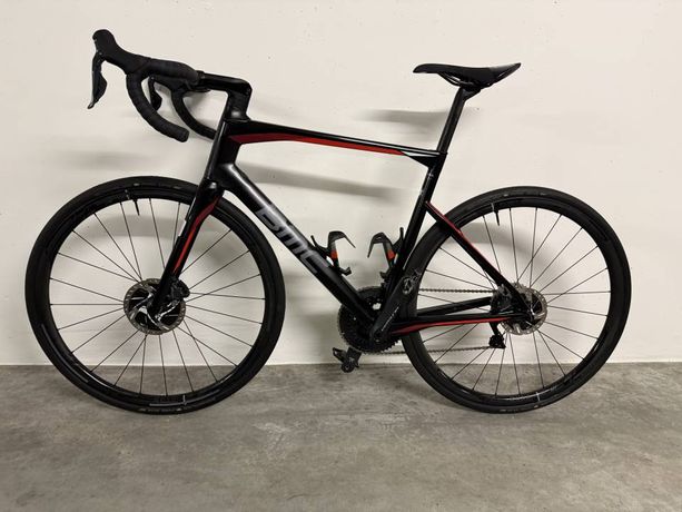 BMC Roadmachine 01 mit Upgrades Gr. 56 kaufen in Liechtenstein #1 | velomarkt.ch