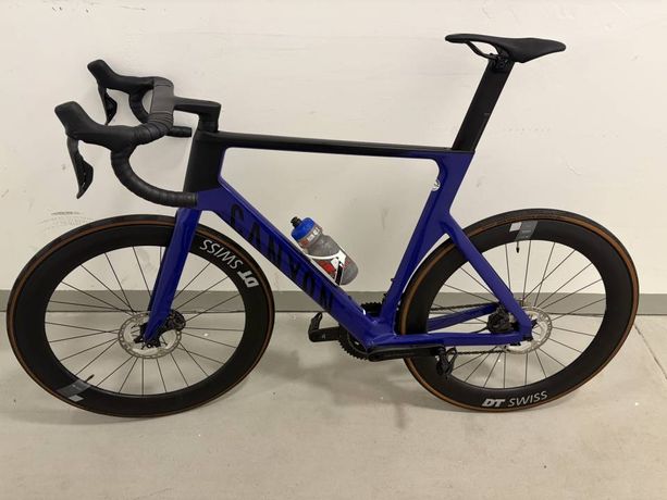 Canyon Aeroad CF SLX 8 DI 2 kaufen in Zürich #1 | velomarkt.ch