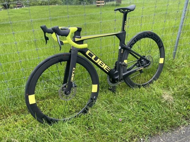 Auffälliges High-End Aero Rennvelo kaufen in St. Gallen #1 | velomarkt.ch