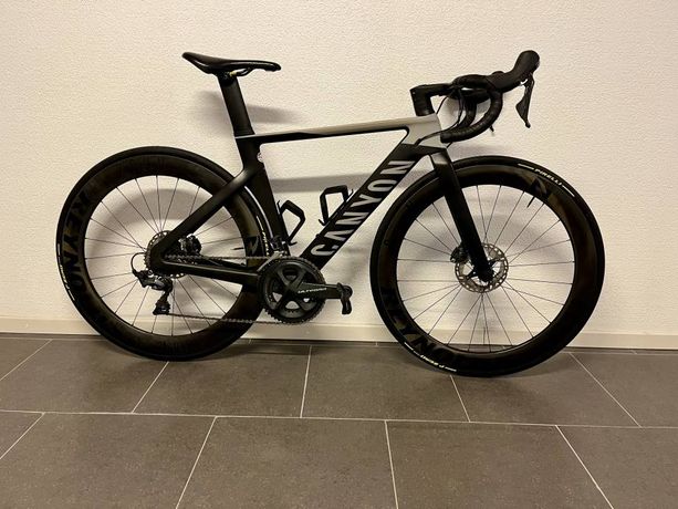 2021 Canyon Aeroad CF SL 8 Disc kaufen in Bâle-Campagne #1 | velomarkt.ch