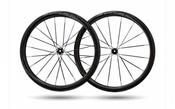 CRW Works CS4045 Road Disc Brake Wheelset - 1180g kaufen in Berne #1 | velomarkt.ch