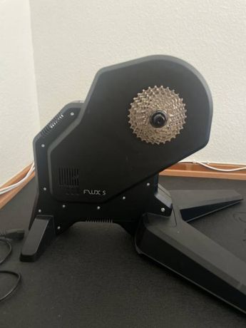 Tacx Flux S Smart Rolle kaufen in Bâle-Ville #1 | velomarkt.ch