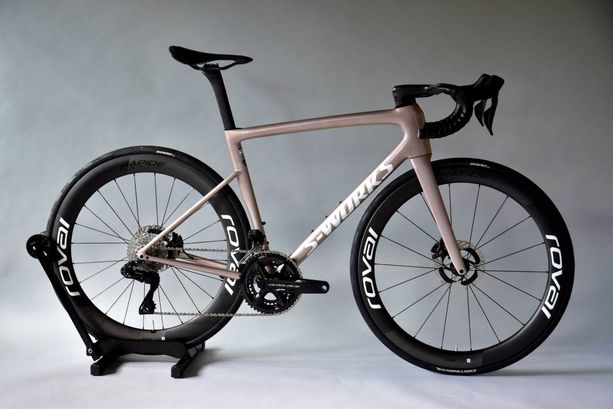 Neues Specialized S-Works Tarmac SL8 Carbon Rennvelo (56) Powermeter kaufen in Berne #1 | velomarkt.ch