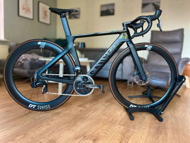 Canyon Aeroad CF SLX 8 eTap, taille XS kaufen in Valais #1 | velomarkt.ch