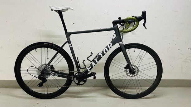 FACTOR LS mit Ekar Gruppe kaufen in Zürich #1 | velomarkt.ch