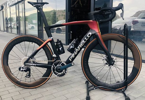 Pinarello Dogma F 550 Luxter Red Gold kaufen in Zurich #1 | velomarkt.ch