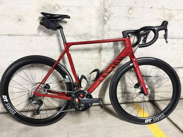Canyon Ultimate CF SL – Ultegra Di2 12-fach – Powermeter – DT Swiss ARC 1400 – Top Zustand kaufen in Basel-Stadt #1 | velomarkt.ch