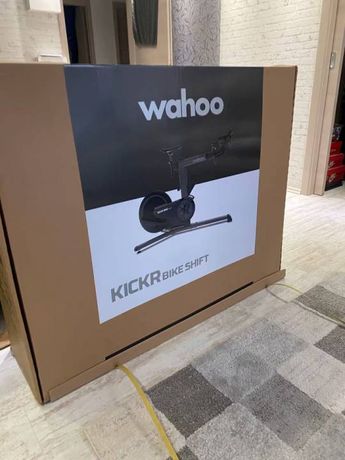 Neu Wahoo Kickr Bike Shift kaufen in Tessin #1 | velomarkt.ch