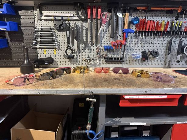 Div Oakleys alle Orginal kaufen in Zurich #1 | velomarkt.ch