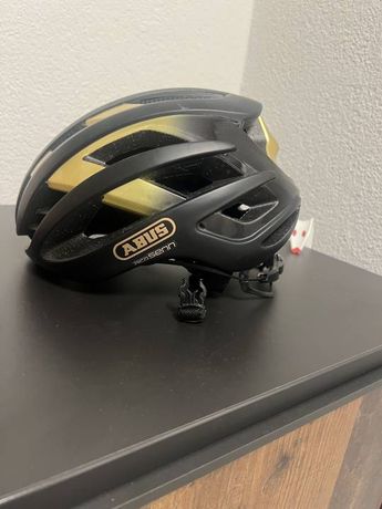 ABUS Velohelm kaufen in Schwyz #1 | velomarkt.ch