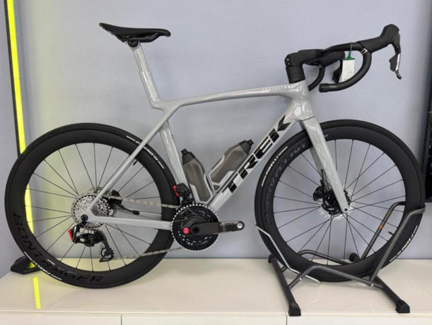 TREK Madone SLR 7 AXS Gen 8 kaufen in Wallis #1 | velomarkt.ch