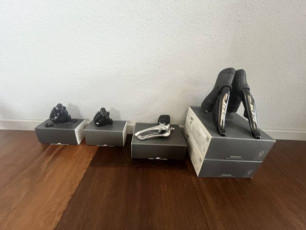 Shimano 105 Di2 Rennrad-Komponenten , fast neu kaufen in Berna #1 | velomarkt.ch