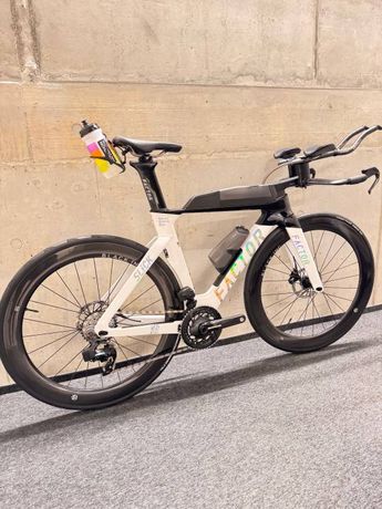 Neues Triathlon Velo Factor Slick kaufen in Zürich #1 | velomarkt.ch