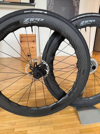 Zipp 454 NSW Carbon Disc XDR Laufradsatz kaufen in Zürich #1 | velomarkt.ch