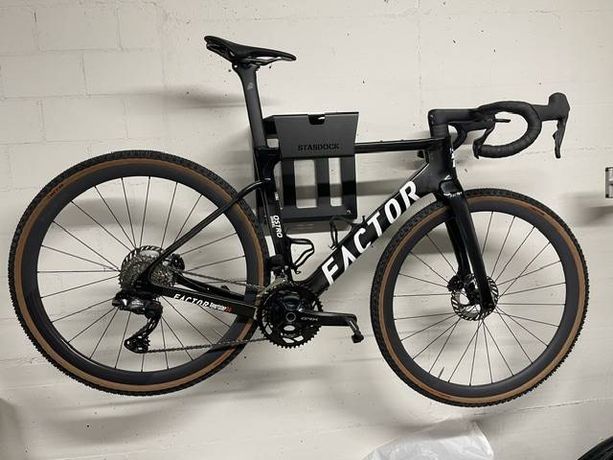 FACTOR OSTRO GRAVEL kaufen in Zurich #1 | velomarkt.ch