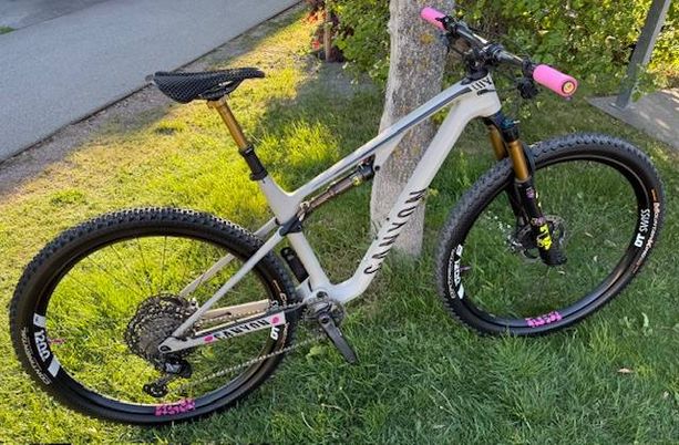 Canyon Lux Trail Grösse M / 10.6kg / Top Zustand XTR kaufen in Graubünden #1 | velomarkt.ch