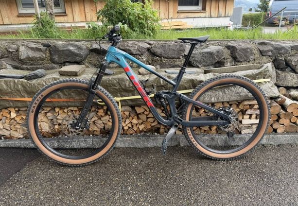 Mountainbike Trek Slash 8 kaufen in San Gallo #1 | velomarkt.ch