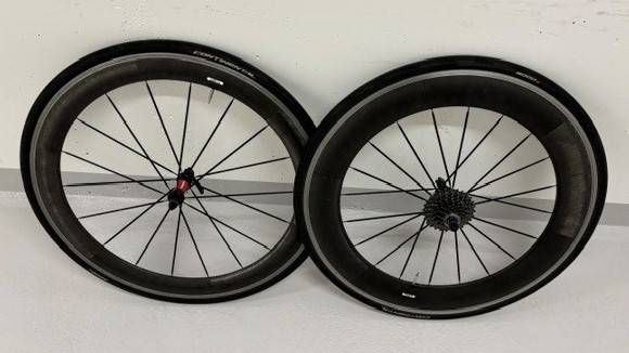 SRAM Rennrad-Laufradsatz 60/80 mm für Felgenbremsen kaufen in Bern #1 | velomarkt.ch