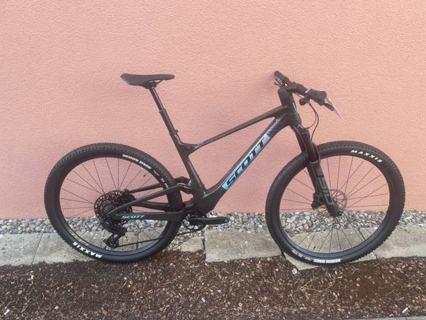 Scott Spark RC Team Gr: L 2026 kaufen in St. Gallen #1 | velomarkt.ch
