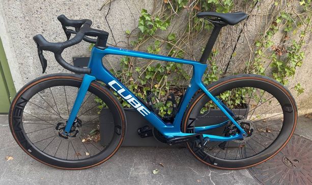 Cube Agree C:62 SLT (2025), 56cm mit EX Rahmen (topasblue`n`white) kaufen in Zürich #1 | velomarkt.ch