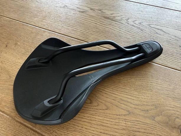 Fizik Vento Antares R5 140mm Sattel kaufen in Lucerna #1 | velomarkt.ch