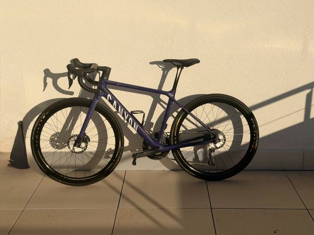 Top Damenrennrad Canyon Ultimate CF SL 8 kaufen in Zugo #1 | velomarkt.ch