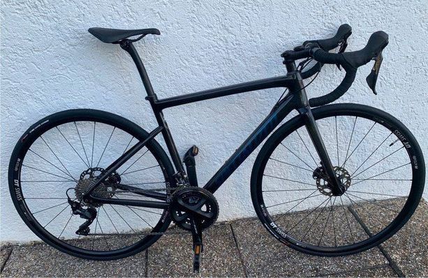 Specialized Tarmac SL6 Disc RH52 2x11 Shimano 105 kaufen in Ticino #1 | velomarkt.ch