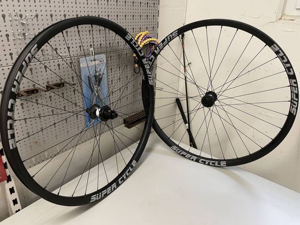 Gravel Carbon-Radsatz kaufen in Zurich #1 | velomarkt.ch