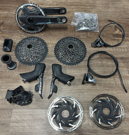 Sram Red Schaltgruppe 1x12 komplett kaufen in Aargau #1 | velomarkt.ch