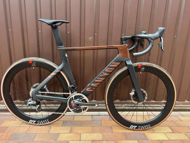 Canyon Aeroad CFR Disc eTap kaufen in Berne #1 | velomarkt.ch