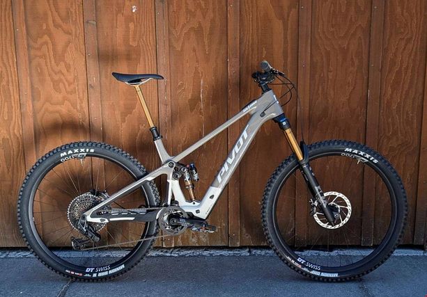 Pivot Shuttle kaufen in Graubünden #1 | velomarkt.ch