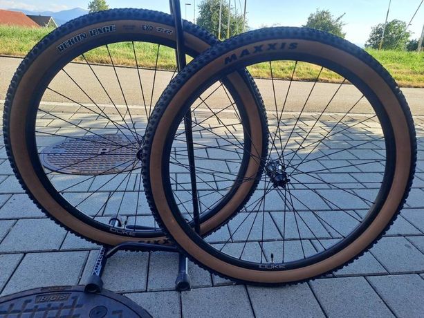 29 Zoll Duke Lucky Jack Carbon Laufräder kaufen in Zurigo #1 | velomarkt.ch