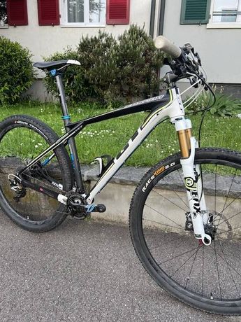 GT ZASKAR 9R TEAM kaufen in Basel-Stadt #1 | velomarkt.ch