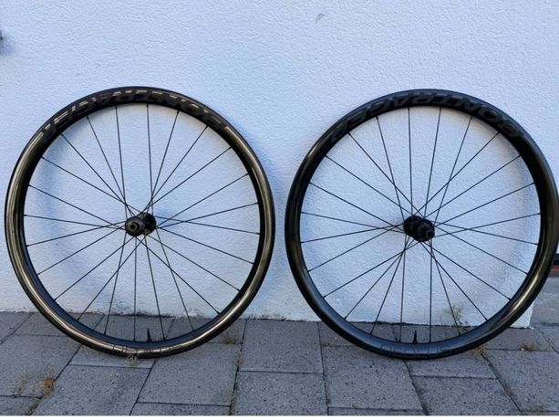 Bontrager Aeolus RSL 37 Laufradsatz kaufen in Zurich #1 | velomarkt.ch
