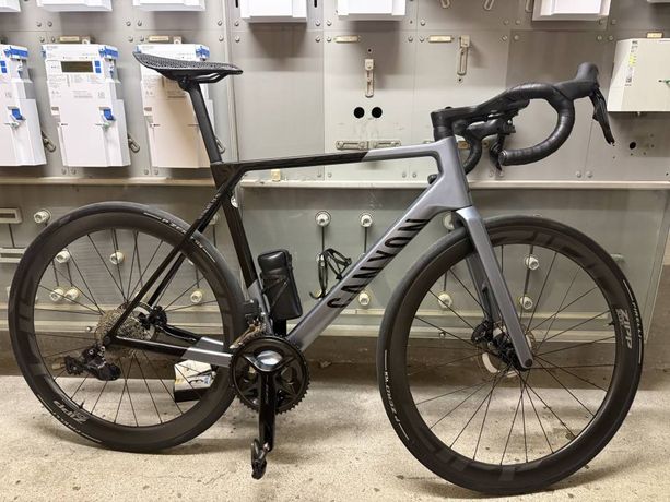 Canyon Ultimate CF SL Di2 kaufen in Zurigo #1 | velomarkt.ch