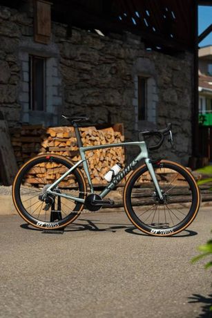 Specialized S-Works Tarmac SL7 — SRAM Red eTap AXS — Grösse 56 — OHNE LAUFRÄDER kaufen in Zug #1 | velomarkt.ch