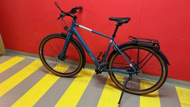Cube Travel Pro 2023, Grösse 54 – Gates-Riemenantrieb, hügelfreundliche Übersetzung &amp; viel Zubehör kaufen in Zurich #1 | velomarkt.ch