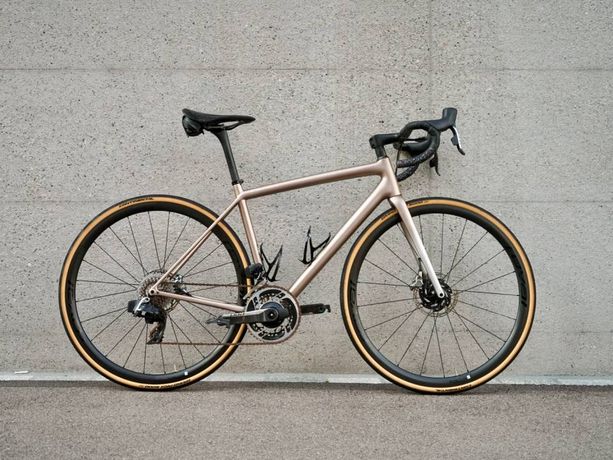 Specialized S-Works Aethos 54 | SRAM Red AXS | Alpinist CLX kaufen in Zurigo #1 | velomarkt.ch