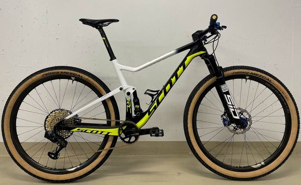 Scott Spark RC 900 World Cup Nino Schurter Carbon Mountainbike XX1 AXS kaufen in Thurgovie #1 | velomarkt.ch