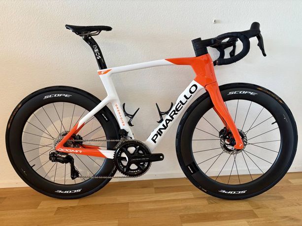 (New) Pinarello Dogma F 2026 - Shimano Dura-Ace Di2 - Size 56 kaufen in Zurich #1 | velomarkt.ch